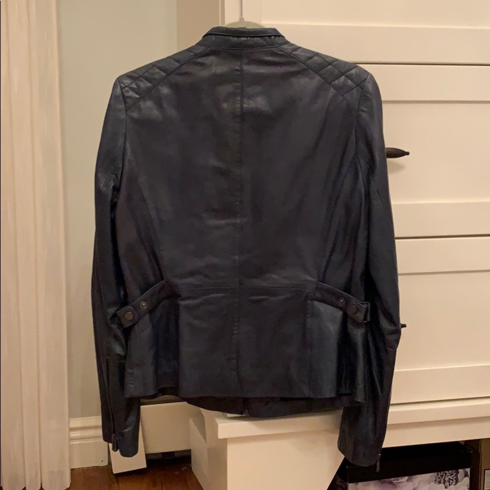 Leather jacket - Picture 2 of 6